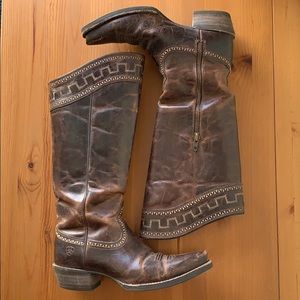 Ariat Women’s Sahara Snip Toe Boot